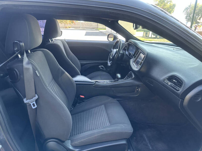 2017 Dodge Challenger