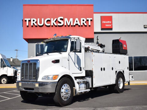 2017 Peterbilt 337
