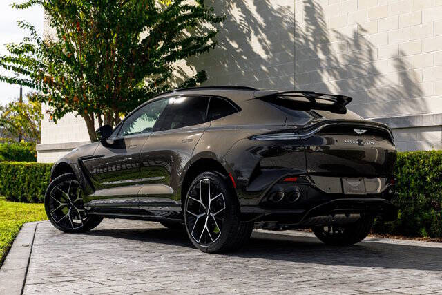 2026 Aston Martin DBX 707