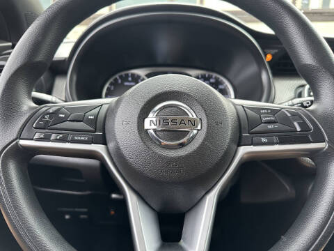 2018 Nissan Kicks S