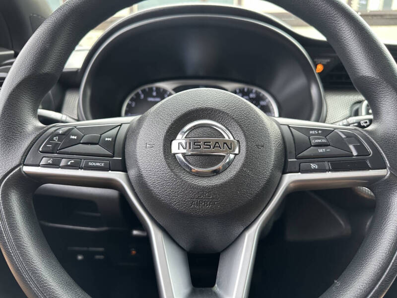 2018 Nissan Kicks S