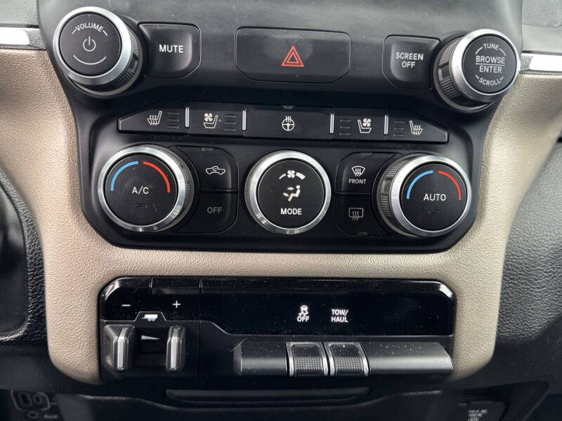 2019 RAM 1500 Laramie