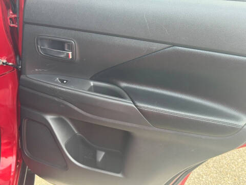 2017 Mitsubishi Outlander SEL