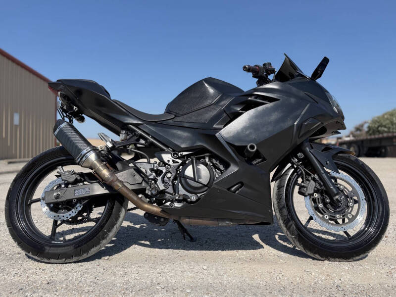 2018 Kawasaki Ninja 400 (ABS)