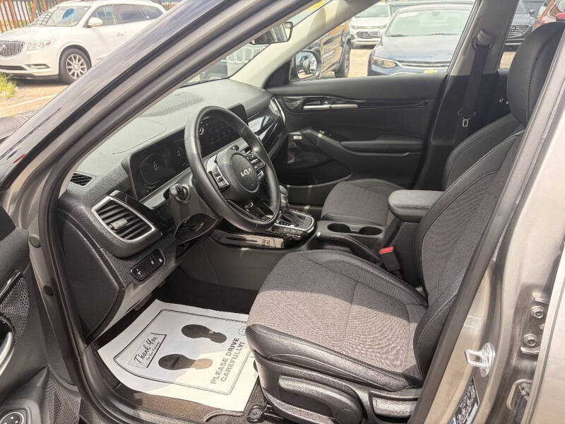 2025 Kia Seltos S
