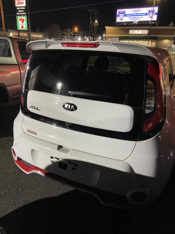 2014 Kia Soul +