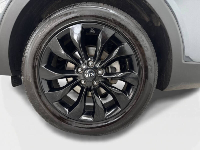 2020 Kia Sorento EX V6