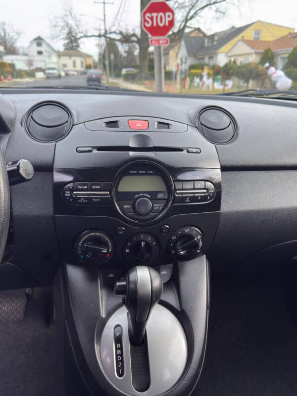 2014 Mazda MAZDA2 Sport