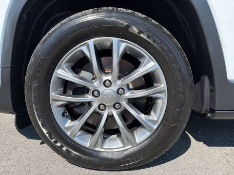 2021 Jeep Cherokee Latitude Plus