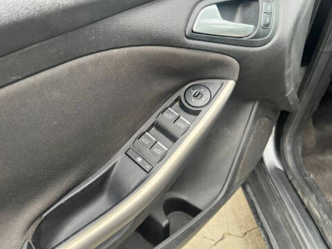 2018 Ford Focus Titanium