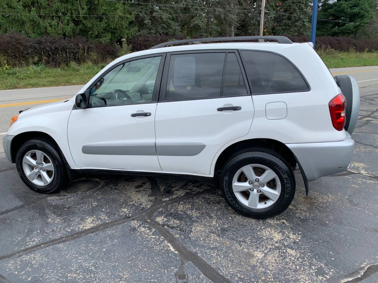 2005 Toyota RAV4 for sale at Chuckie Bizzarro's Fleetwing Auto in Erie, PA