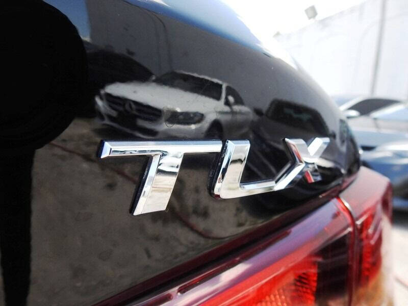 2016 Acura TLX  - $15,900