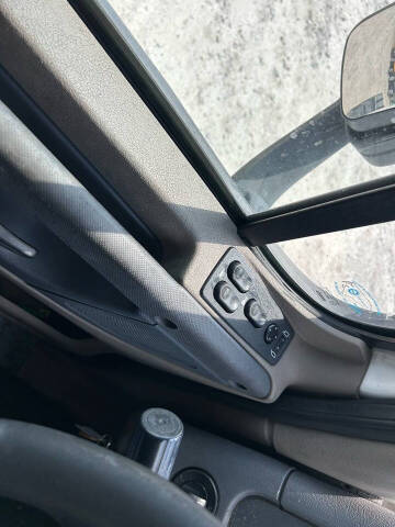 2016 Freightliner Cascadia 113 Semi Truck