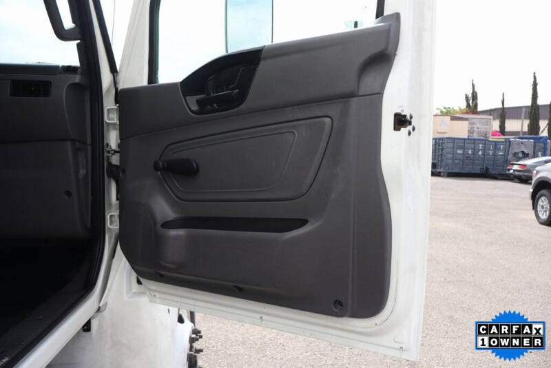 2021 International MV607