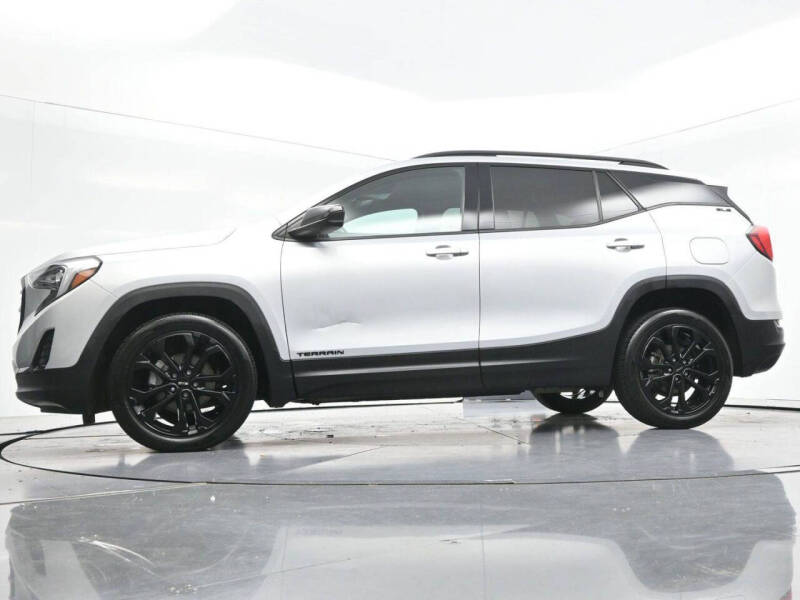 2021 GMC Terrain SLE