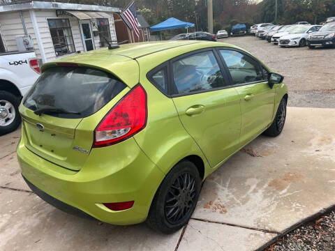 2012 Ford Fiesta SE