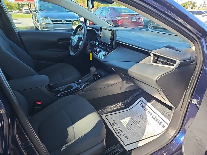 2022 Toyota Corolla LE