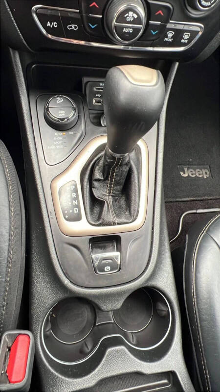 2016 Jeep Cherokee High Altitude