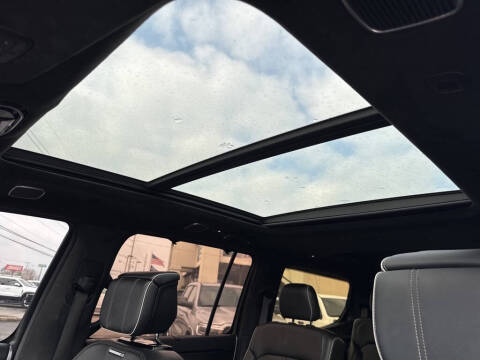 2022 Jeep Grand Wagoneer Series II