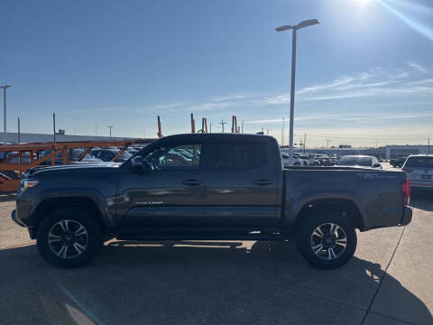 2018 Toyota Tacoma TRD Sport