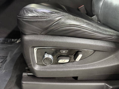 2016 Cadillac Escalade ESV Platinum