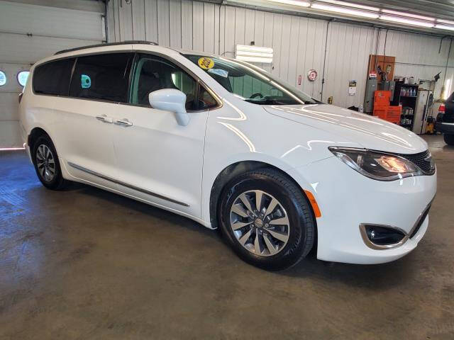 2020 Chrysler Pacifica Touring L Plus
