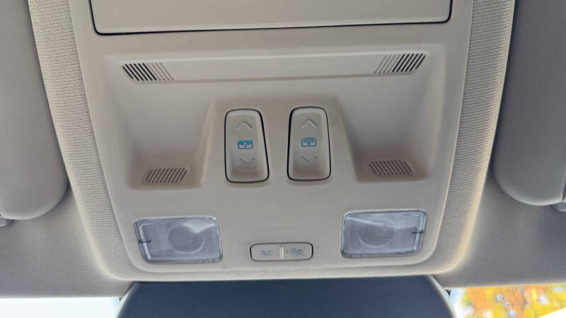 2020 Ford Escape Hybrid SE Sport