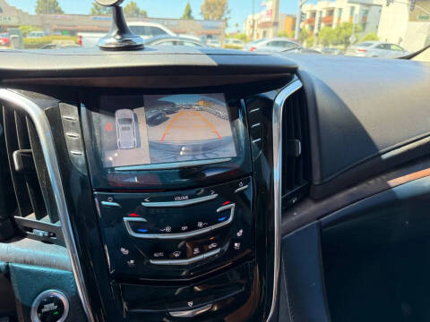 2016 Cadillac Escalade ESV Premium Collection