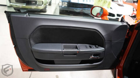 2008 Dodge Challenger SRT8