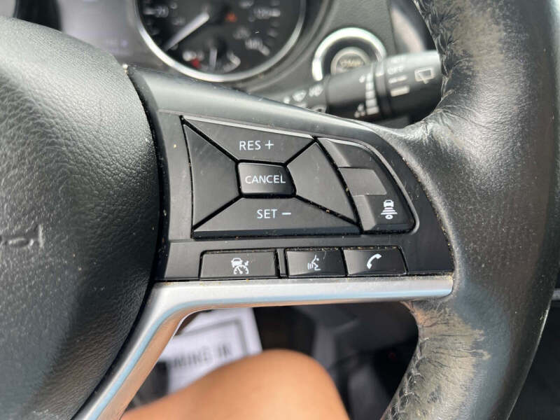 2018 Nissan Rogue SL