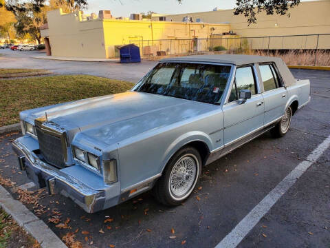 1988 Lincoln Town Car for sale at Florida Prestige Collection in Saint Petersburg FL