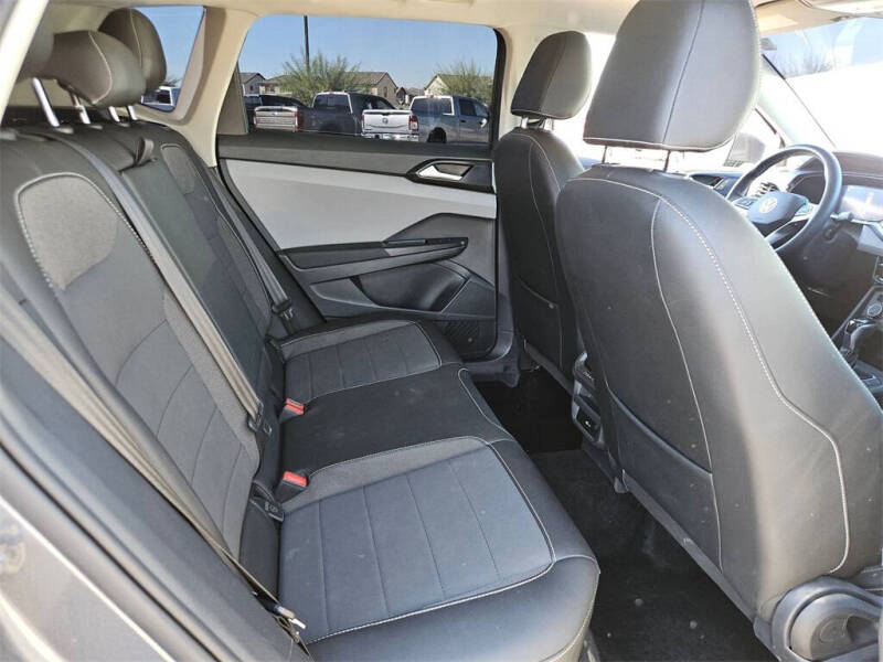 2022 Volkswagen Taos SE