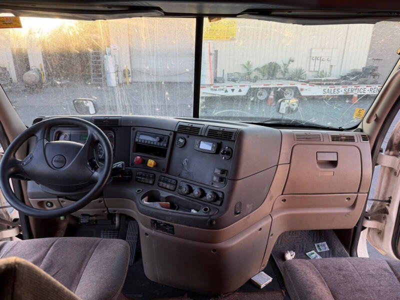 2017 Freightliner Cascadia