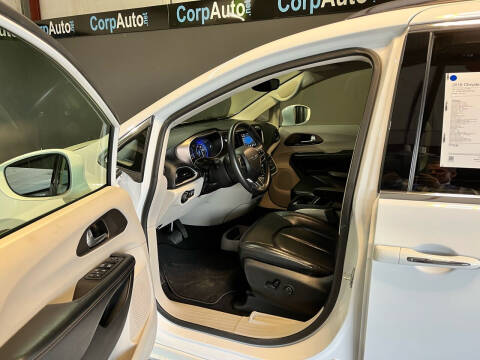 2018 Chrysler Pacifica Touring L