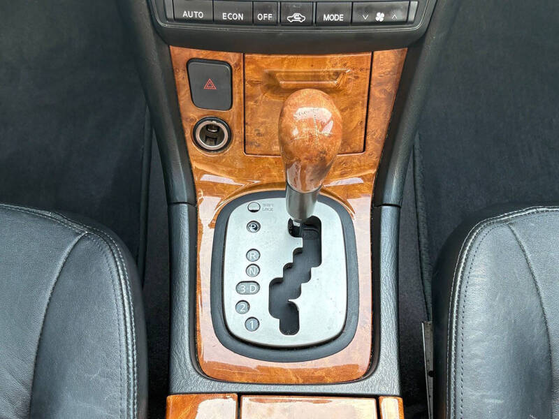 2004 Infiniti I35