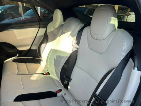 2025 Tesla Model S Plaid