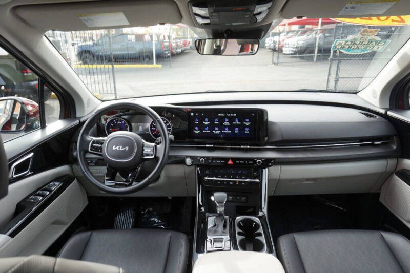 2022 Kia Carnival EX