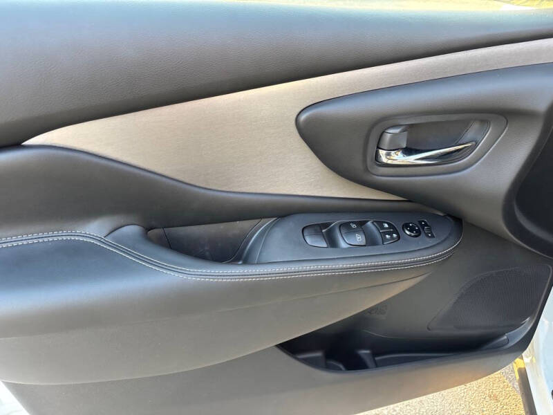 2024 Nissan Murano SV