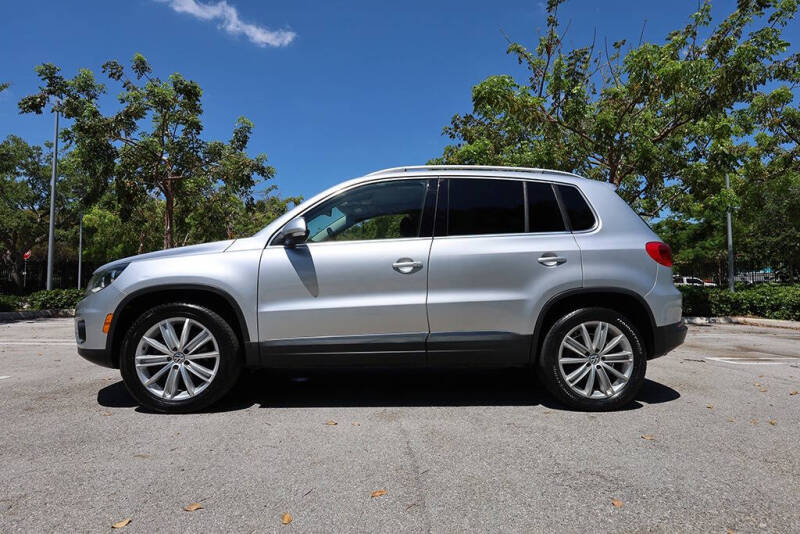 2014 Volkswagen Tiguan SE