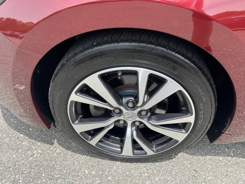 2017 Nissan Maxima Platinum