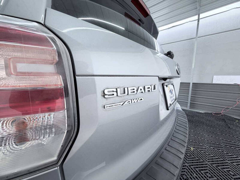 2017 Subaru Forester 2.5i Limited