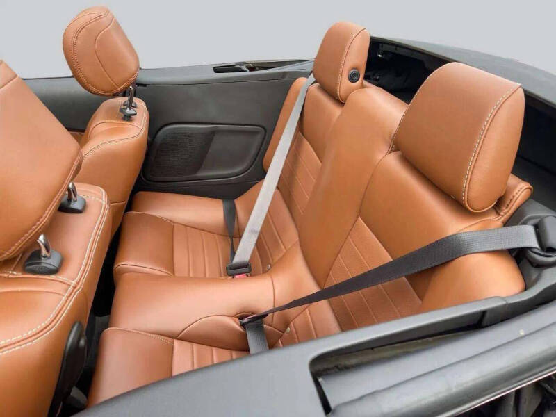 2013 Ford Mustang V6 Premium