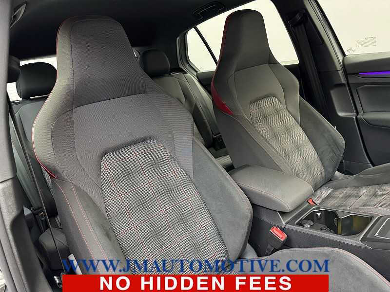 2022 Volkswagen Golf GTI SE