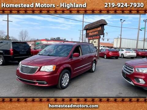 2013 Chrysler Town and Country for sale at HOMESTEAD MOTORS in Highland IN