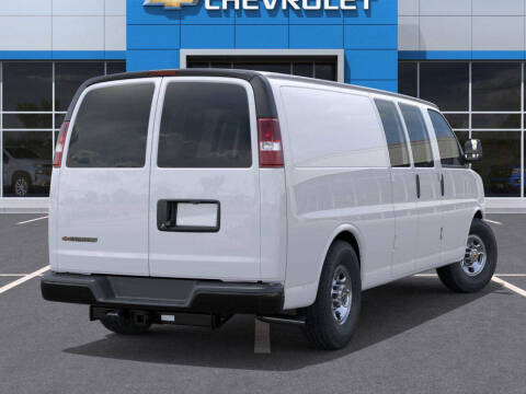 2025 Chevrolet Express 2500