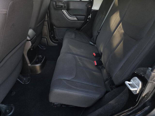 2015 Jeep Wrangler Unlimited Sport