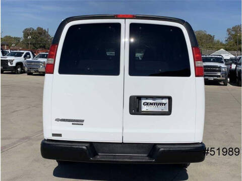 2016 Chevrolet Express LS 2500