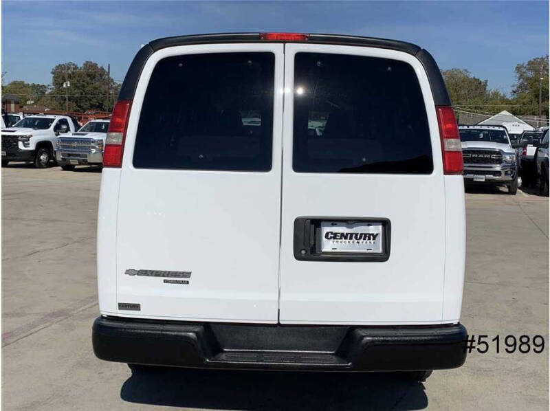 2016 Chevrolet Express LS 2500