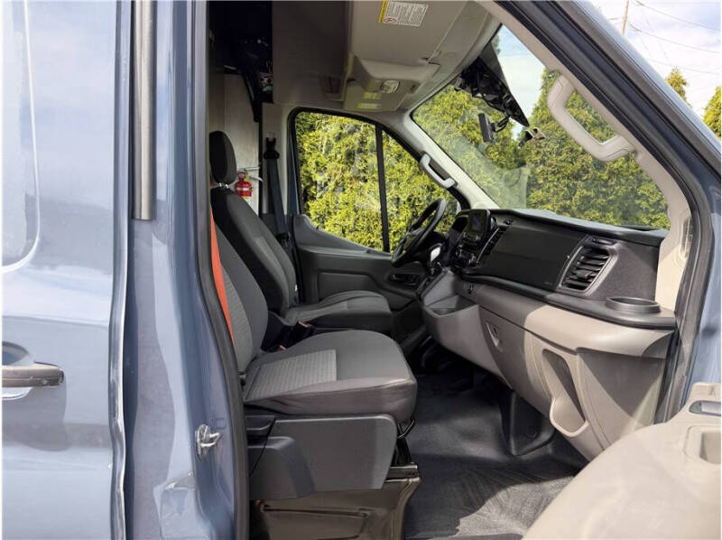2020 Ford Transit 250