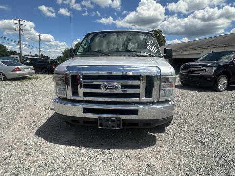 2013 Ford E-Series E-350 SD XLT